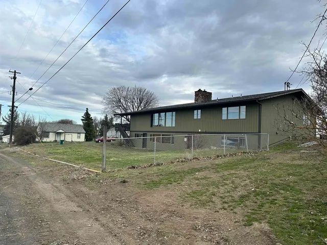 $486,000 | 313 Southeast Trinity Avenue, Wilbur, WA 99185