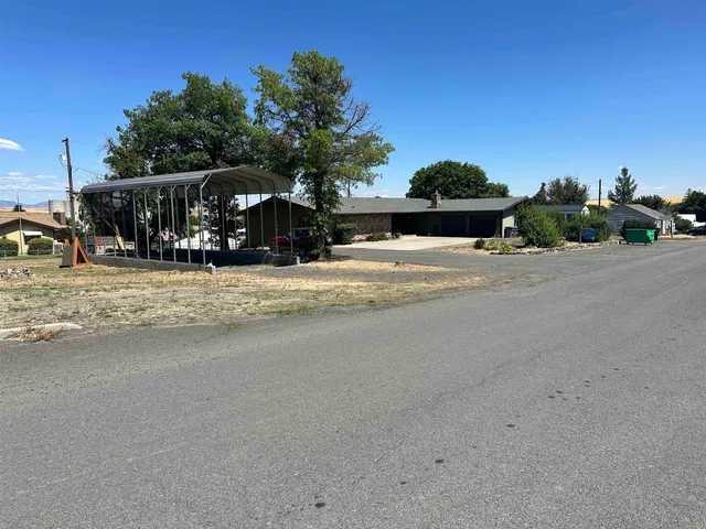 $486,000 | 313 Southeast Trinity Avenue, Wilbur, WA 99185