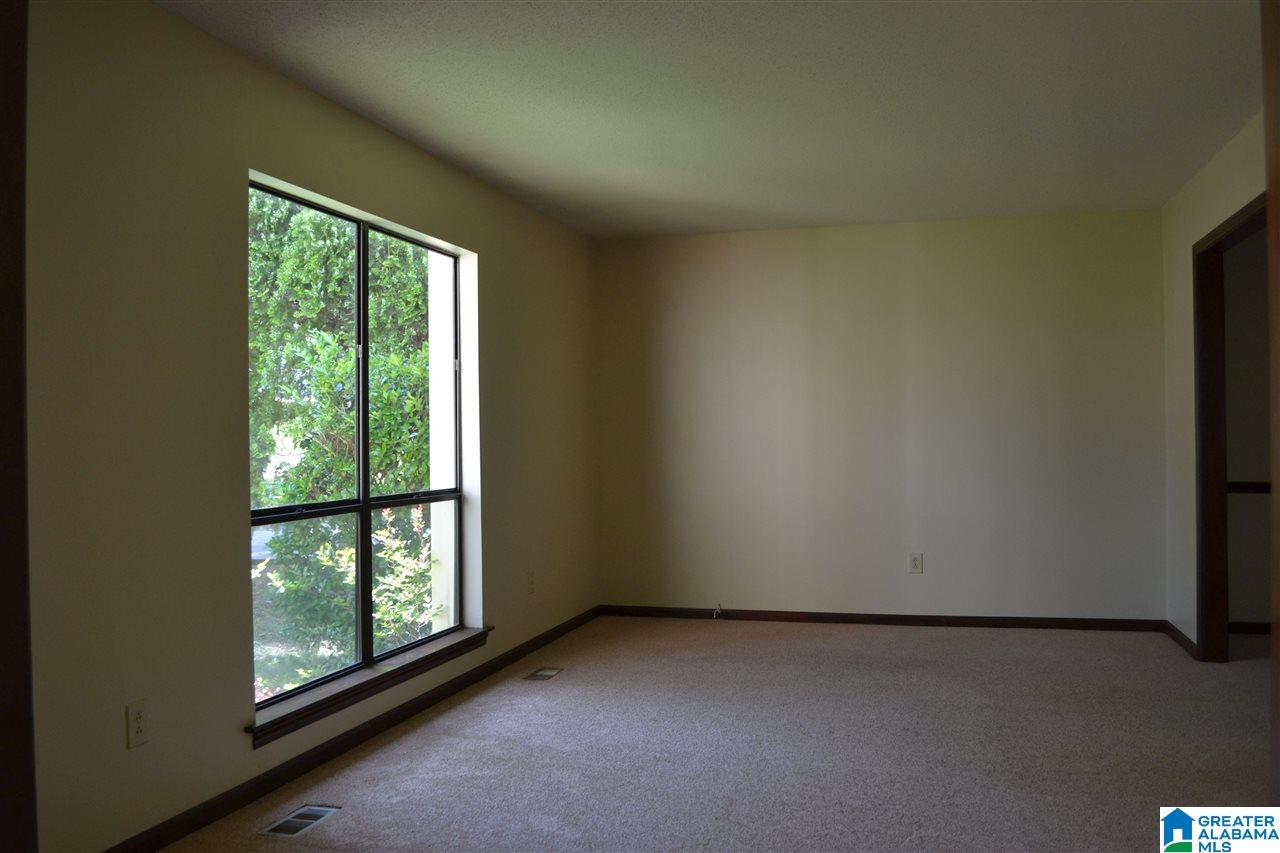 1126 Caribbean Circle Alabaster, AL 35007 - Photo 2 of 24