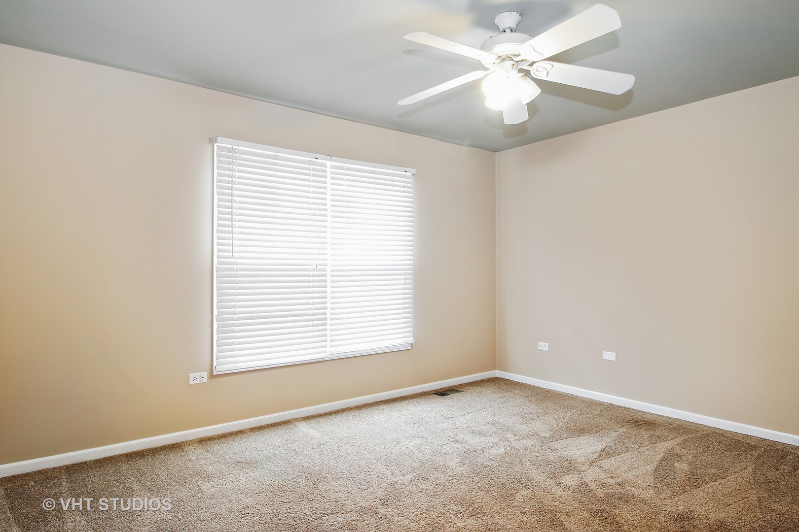 2604 High Meadow Road Naperville, IL 60564 - Photo 12 of 20