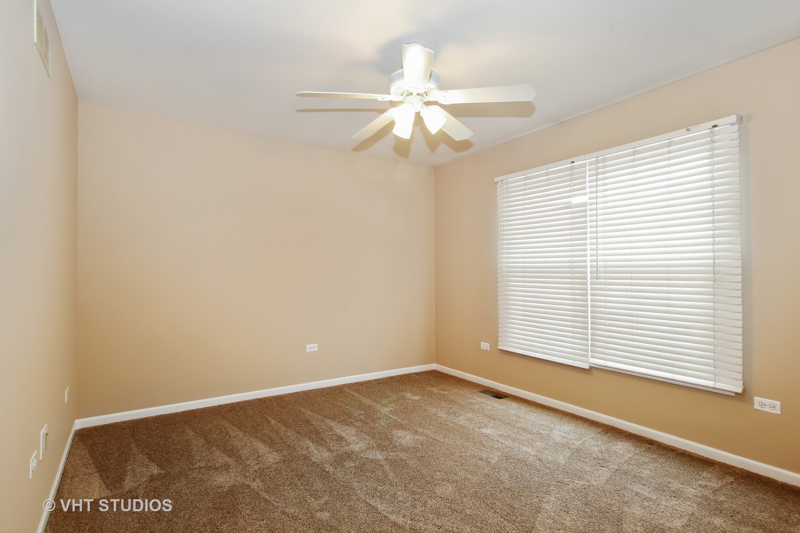 2604 High Meadow Road Naperville, IL 60564 - Photo 13 of 20