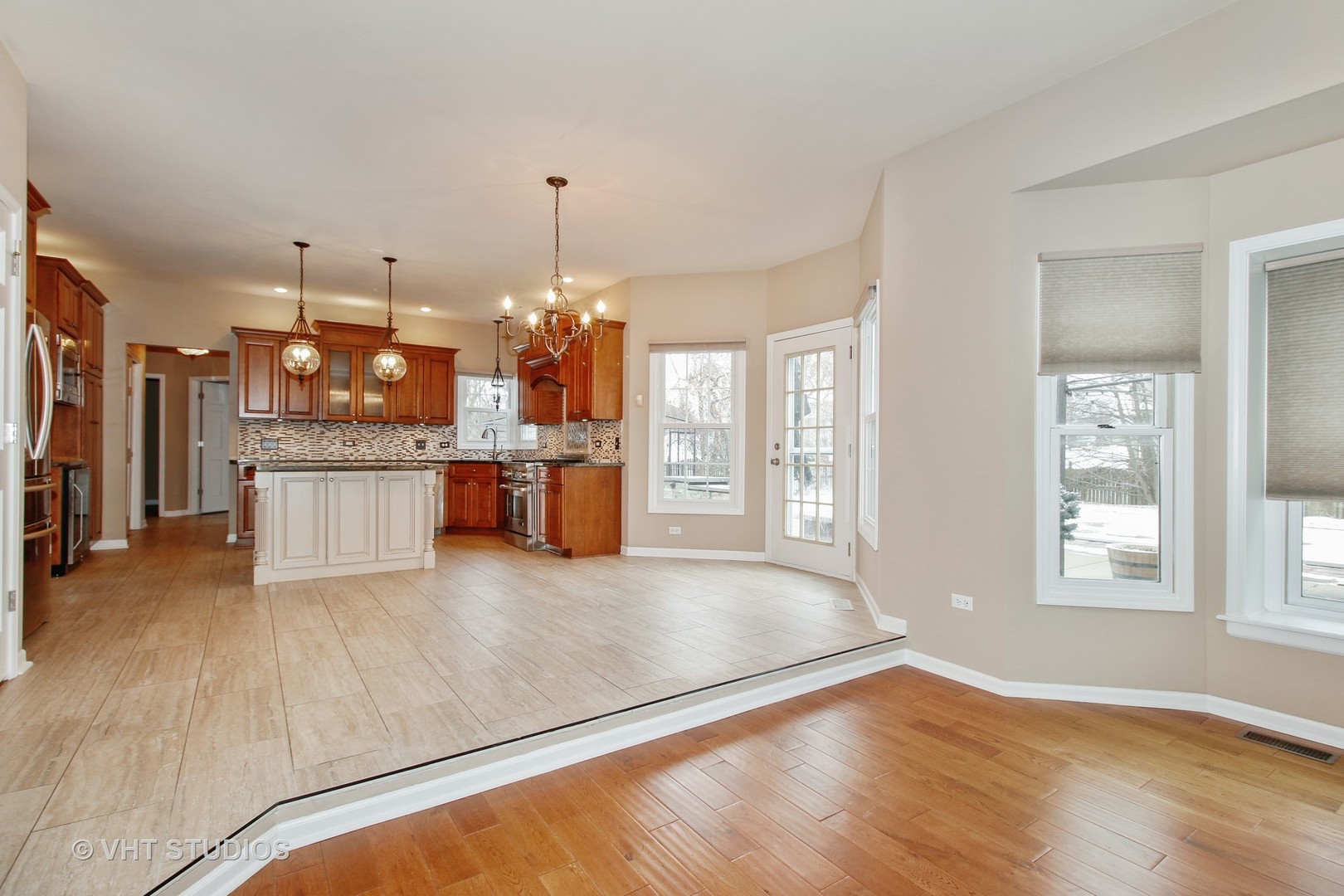 2604 High Meadow Road Naperville, IL 60564 - Photo 4 of 20