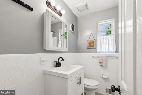 $400,000 | 3533 Madison Street, Hyattsville, MD 20782