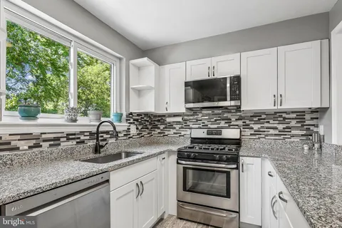 $400,000 | 3533 Madison Street, Hyattsville, MD 20782