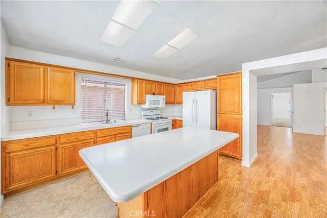 $379,000 | 10650 Bel Air Drive, Cherry Valley, CA 92223