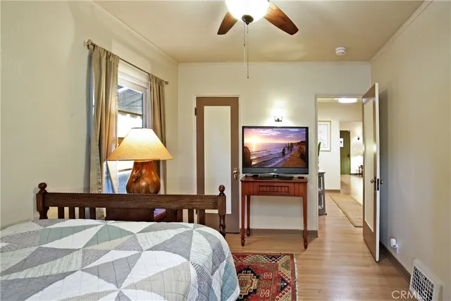 $975,000 | 404 North Vinedo Avenue, Pasadena, CA 91107