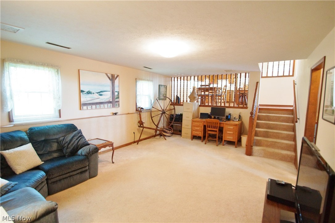 282 Decourcey Rittman, OH 44270 - Photo 6 of 35 Gallery Image 6