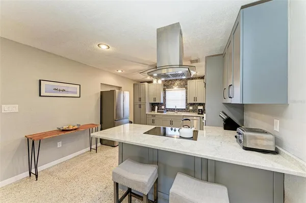 $3,250 | 6000 Bayou Grande Boulevard Northeast, St. Petersburg, FL 33703