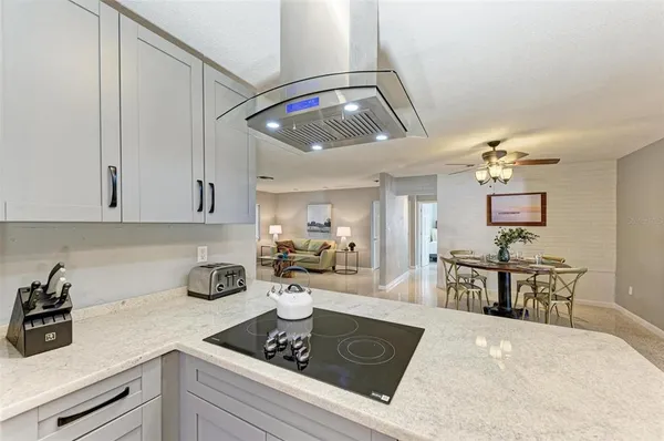 $3,250 | 6000 Bayou Grande Boulevard Northeast, St. Petersburg, FL 33703