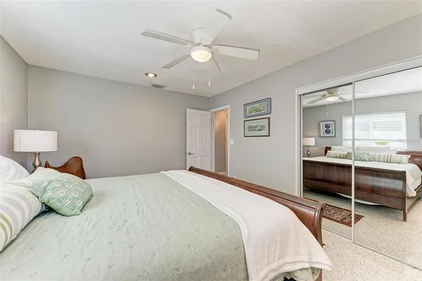 $3,250 | 6000 Bayou Grande Boulevard Northeast, St. Petersburg, FL 33703