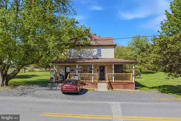 $1,200 | 15 Myers Road, Berkeley Springs, WV 25411