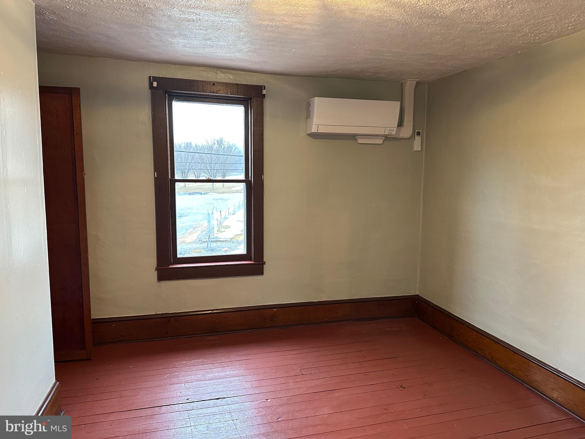 15 Myers Road Berkeley Springs, WV 25411 - Photo 20 of 34 Bedroom 2