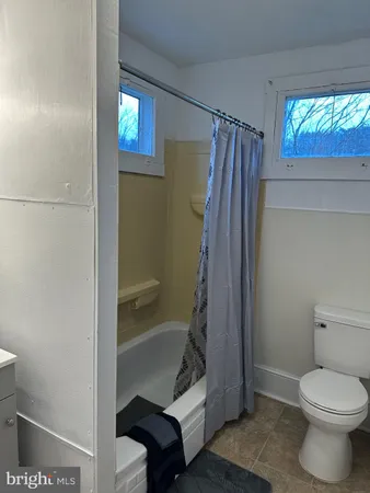 $1,200 | 15 Myers Road, Berkeley Springs, WV 25411