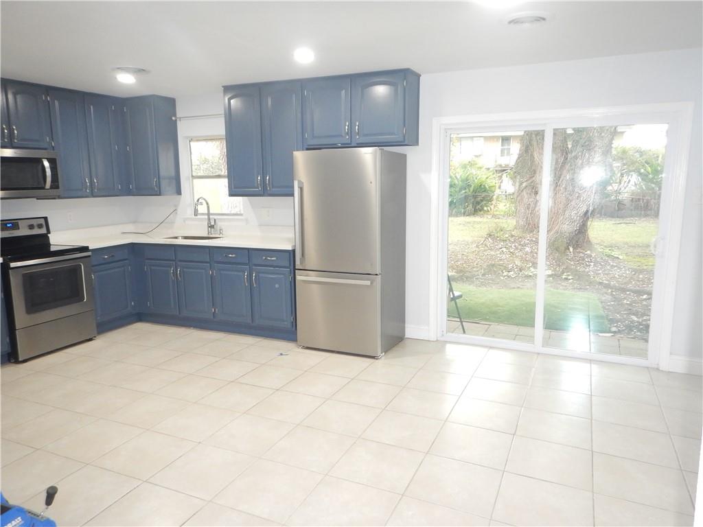 222 Adonis Way Gretna, LA 70056 - Photo 8 of 17