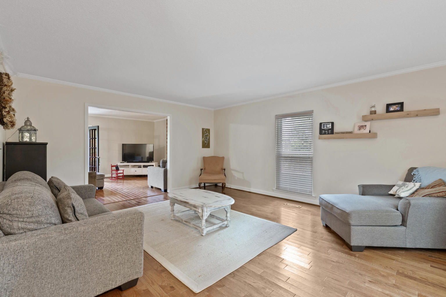 124 Rackham Road Hixson, TN 37343 - Photo 2 of 26 20190827122332333309000000-o