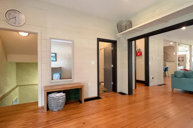a view of livingroom with washer and dryer