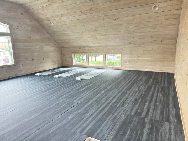 $2,300,000 | 156 Teaticket Highway, Falmouth, MA 02536