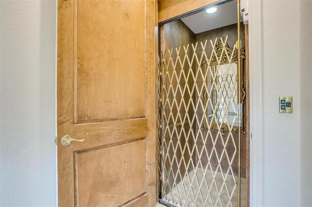 $1,399,000 | 431 Sugartree Drive, Lipan, TX 76462