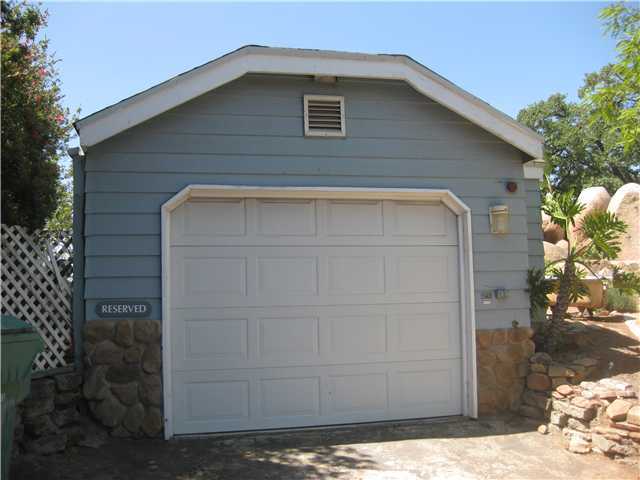 893 Mountain View Road El Cajon, CA 92021 - Photo 15 of 20 Detached garage