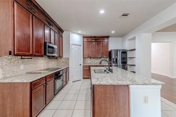 $504,000 | 18510 North Settlers Shore Drive, Cypress, TX 77433