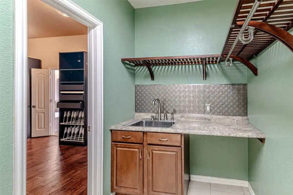 $504,000 | 18510 North Settlers Shore Drive, Cypress, TX 77433