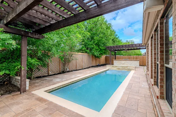 $504,000 | 18510 North Settlers Shore Drive, Cypress, TX 77433