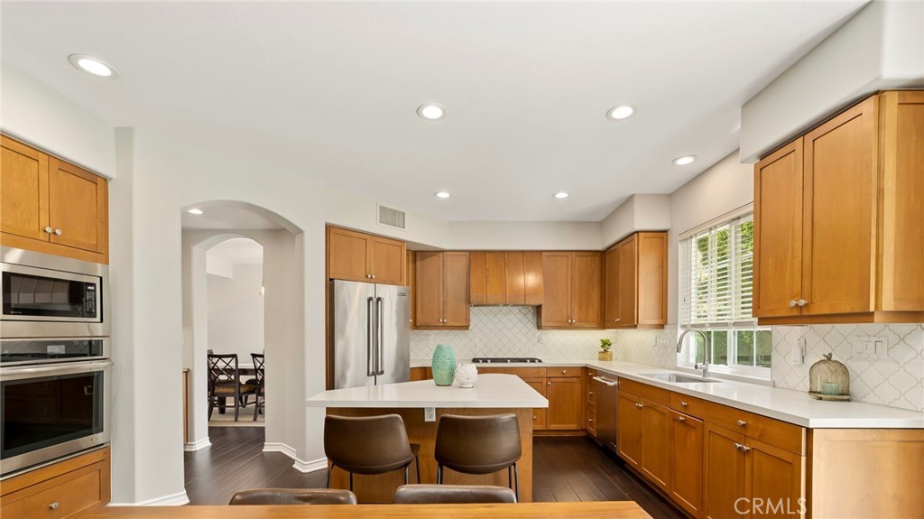 637 Chaparral Court Altadena, CA 91001 - Photo 11 of 58