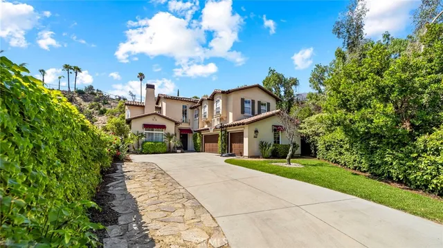$1,949,000 | 637 Chaparral Court, Altadena, CA 91001