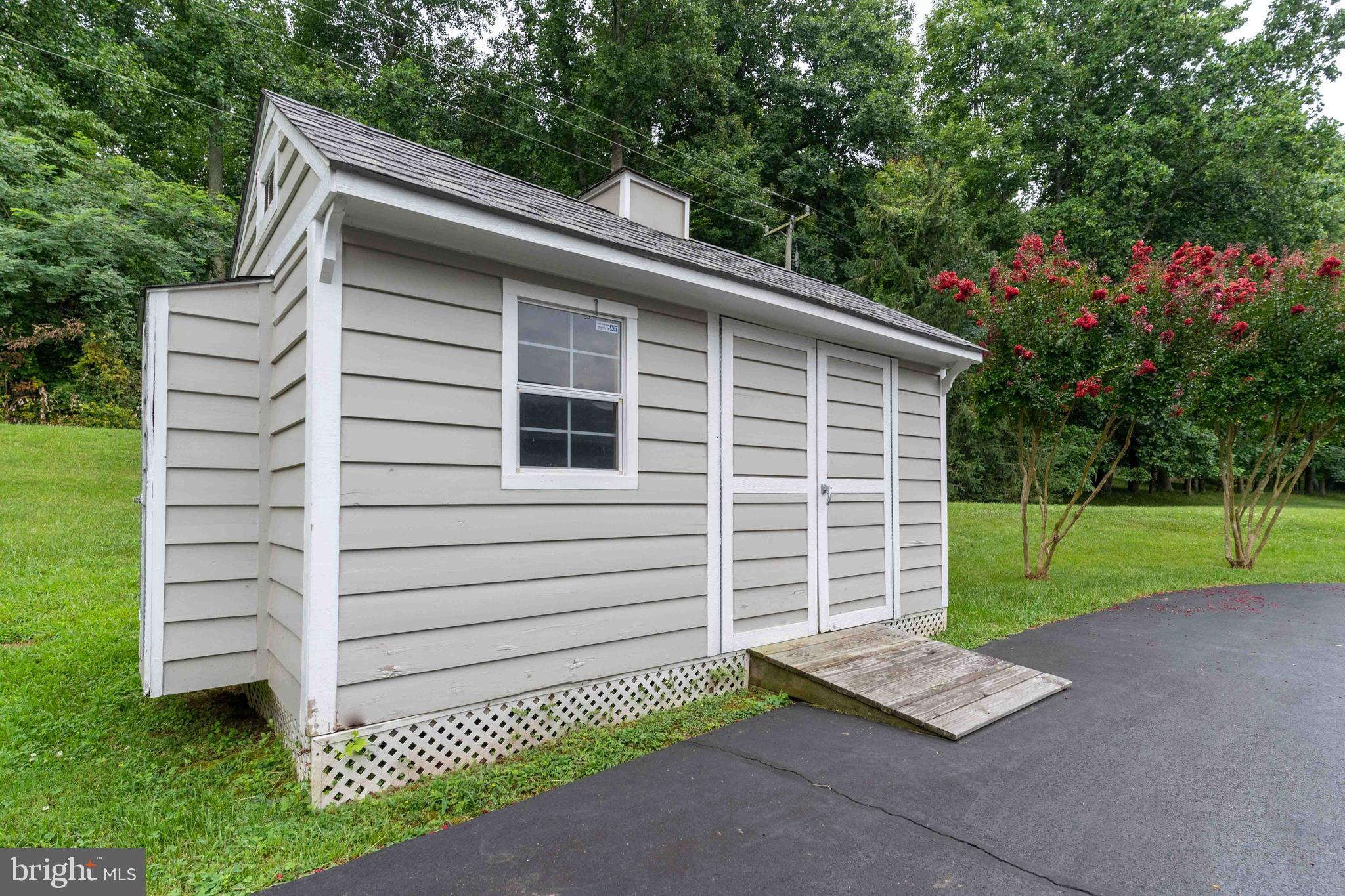 6099 Marineview Road King George, VA 22485 - Photo 34 of 34 Gallery Image 34