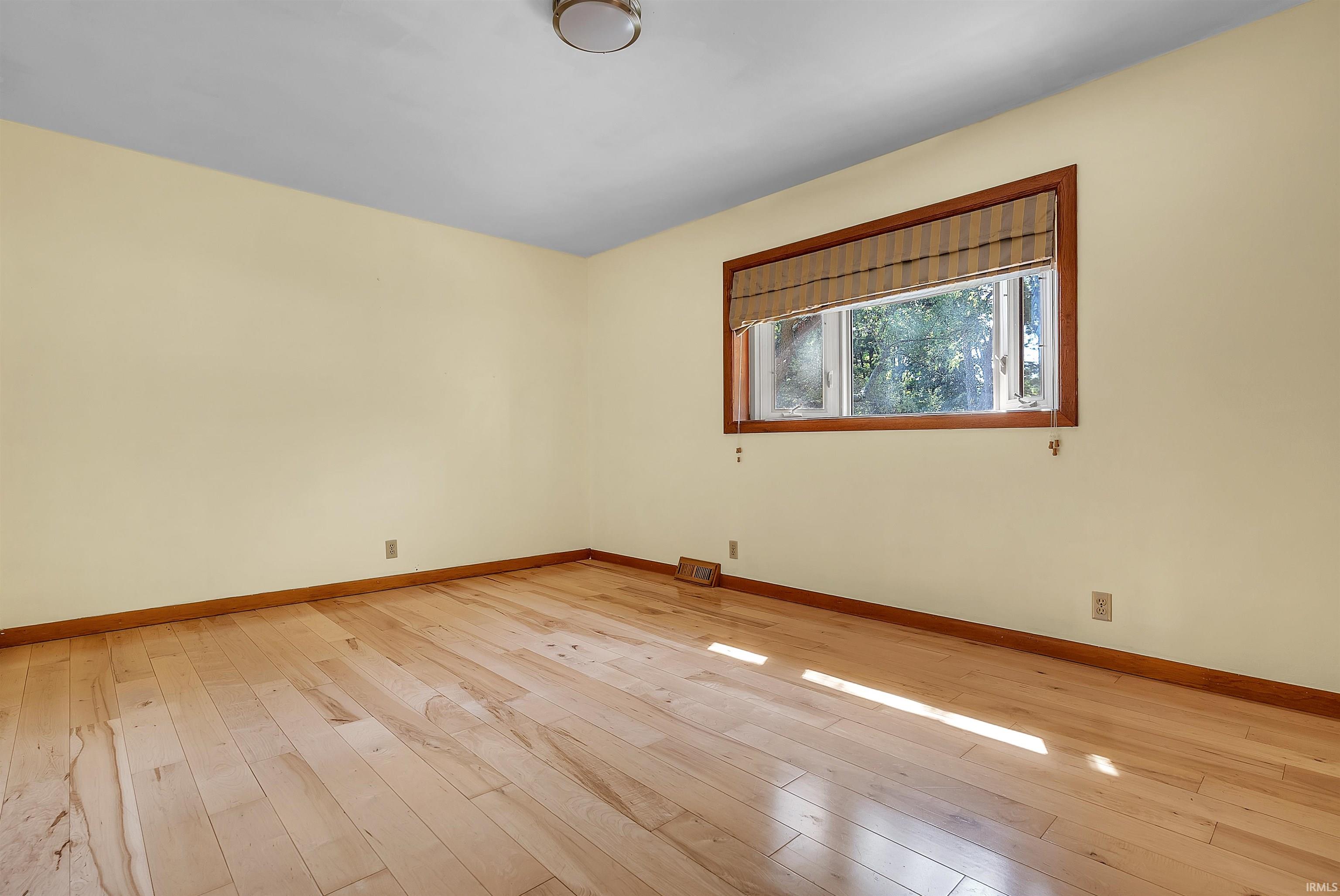 3355 South 200th Road East Knox, IN 46534 - Photo 13 of 27 Gallery Image 13