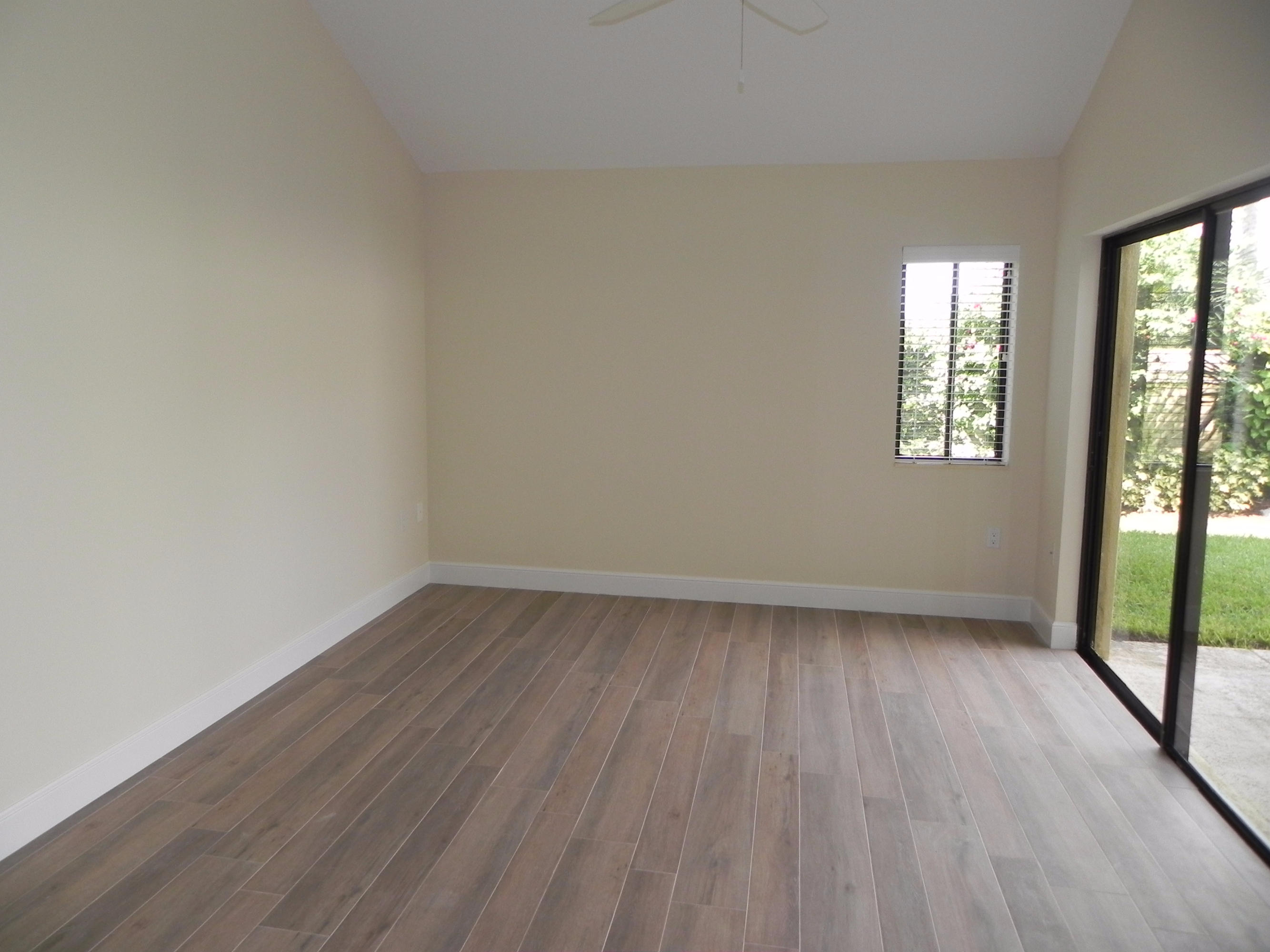 210 Ridge Road Jupiter, FL 33477 - Photo 14 of 41 Master Bedroom