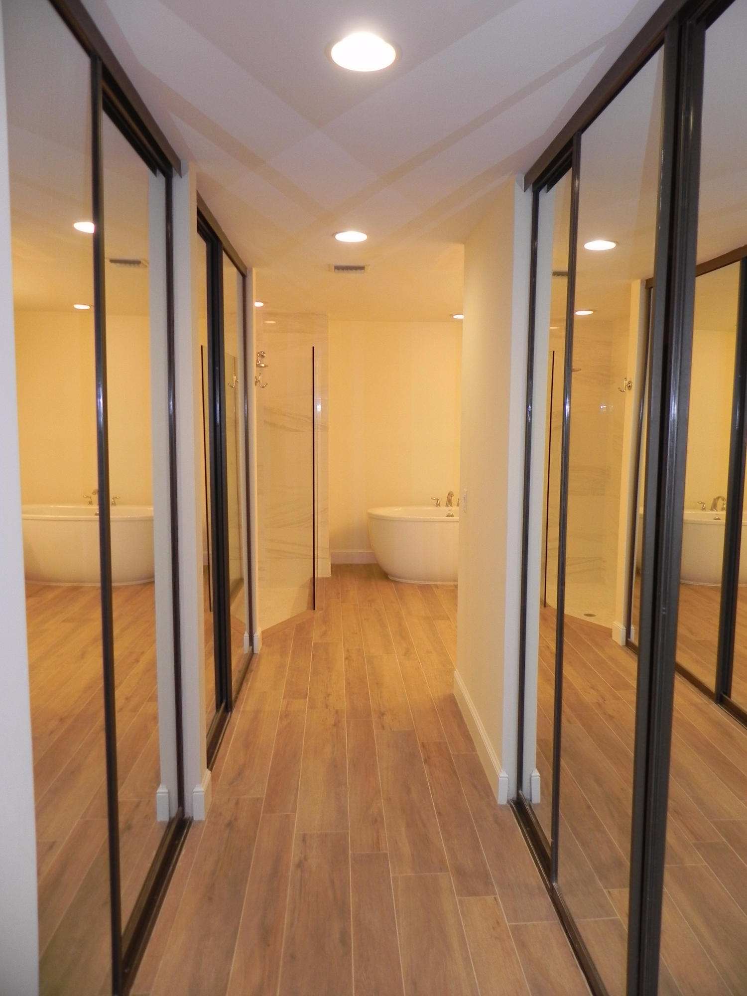 210 Ridge Road Jupiter, FL 33477 - Photo 15 of 41 Master Bedroom Mirrored Closets
