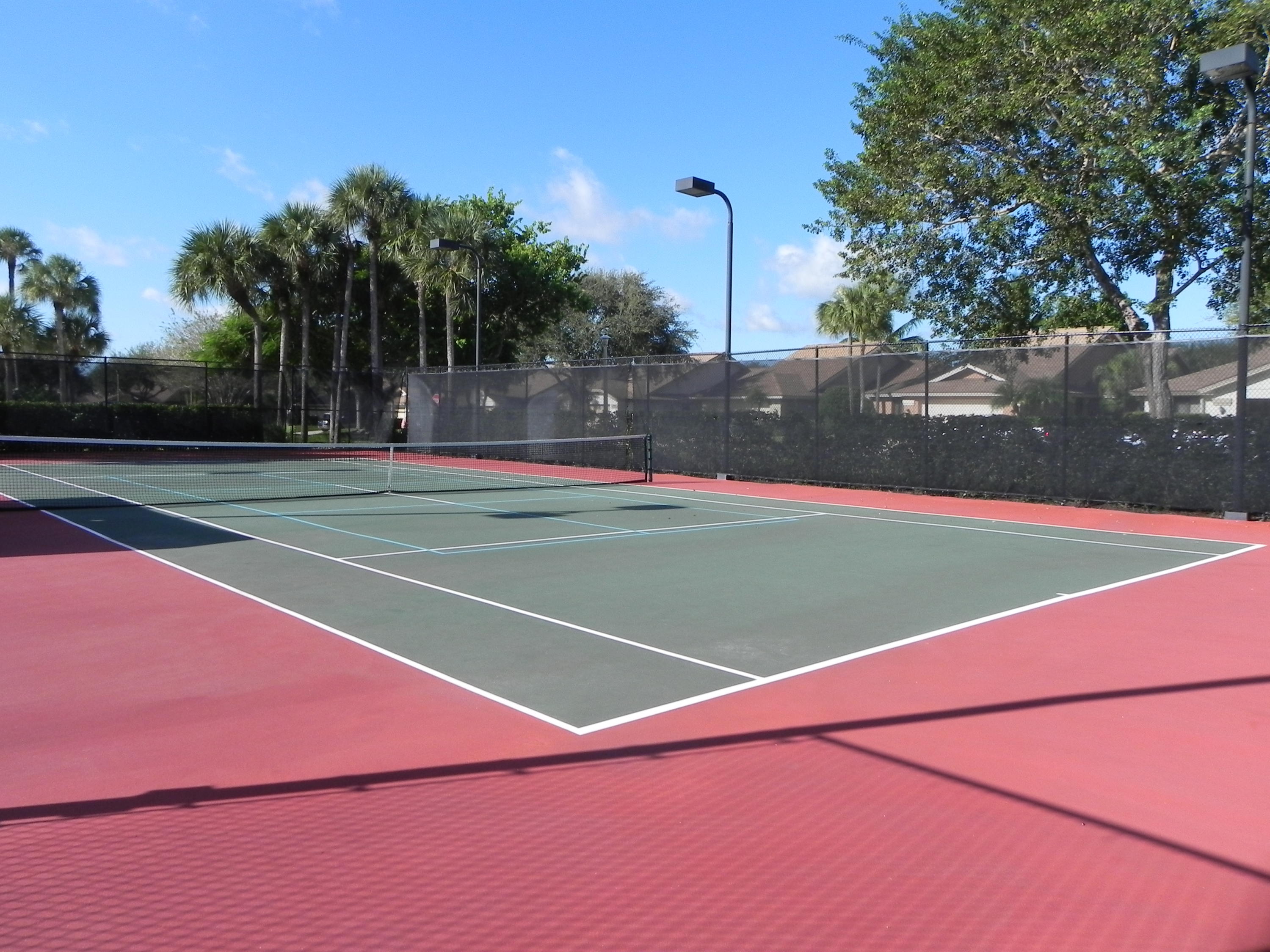 210 Ridge Road Jupiter, FL 33477 - Photo 32 of 41 Tennis Courts