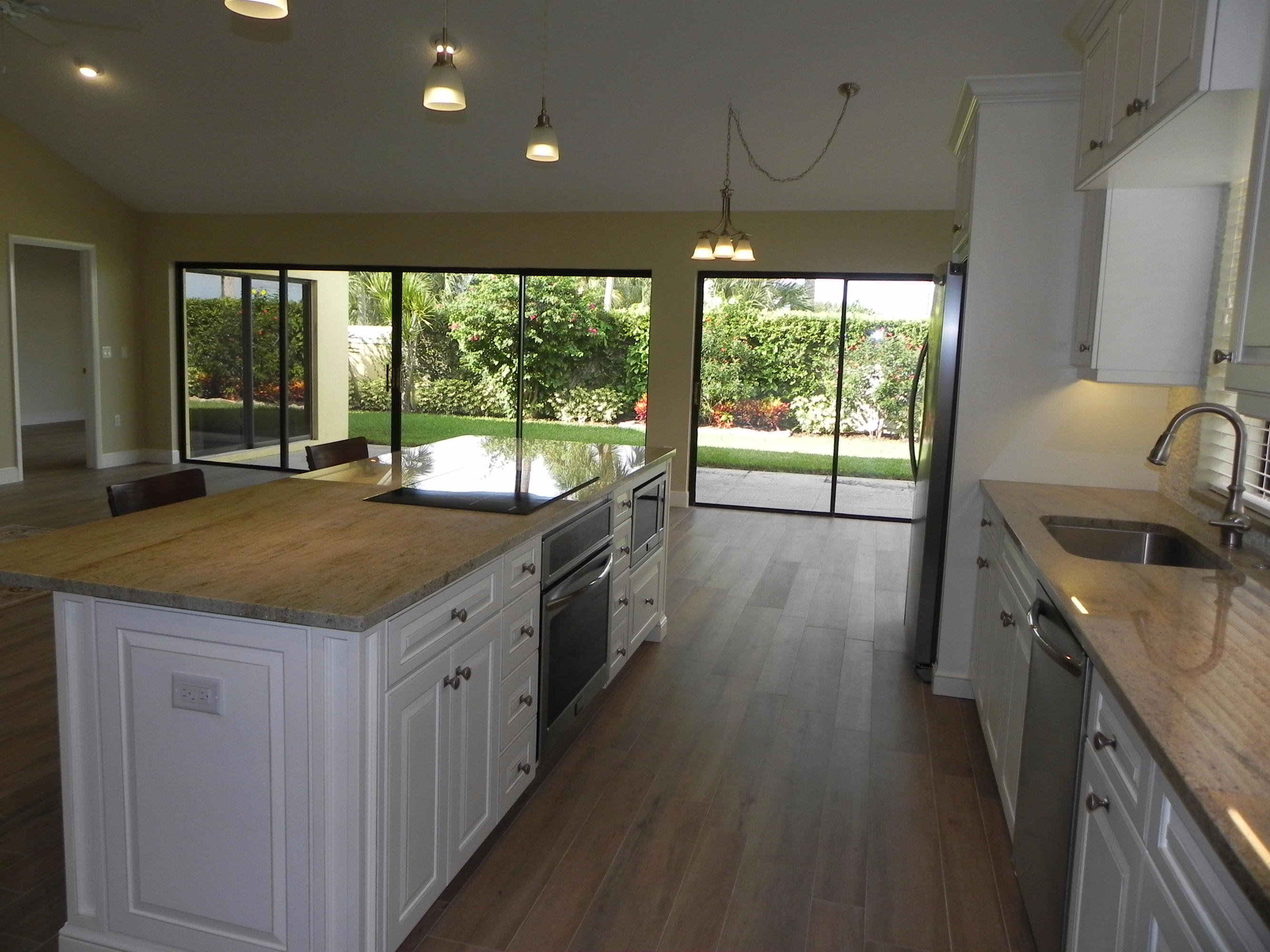 210 Ridge Road Jupiter, FL 33477 - Photo 6 of 41 Alternate Kitchen View