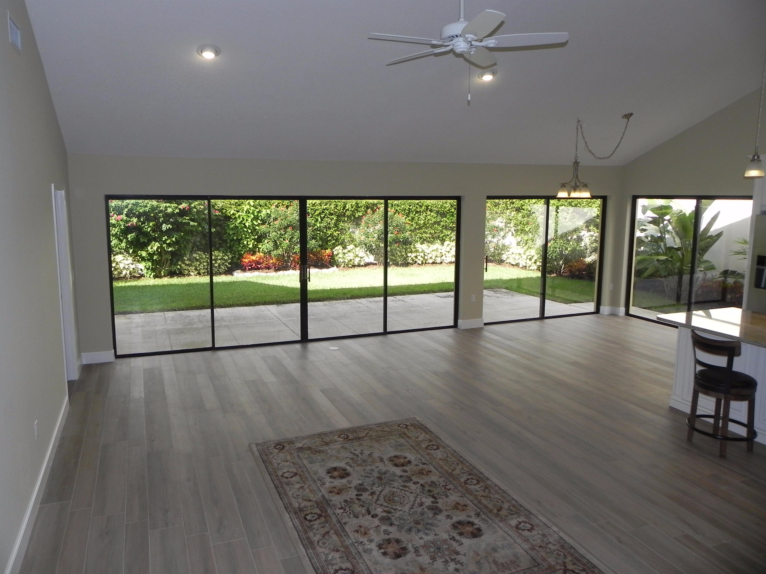 210 Ridge Road Jupiter, FL 33477 - Photo 7 of 41 Driftwood Plank Tile Floors