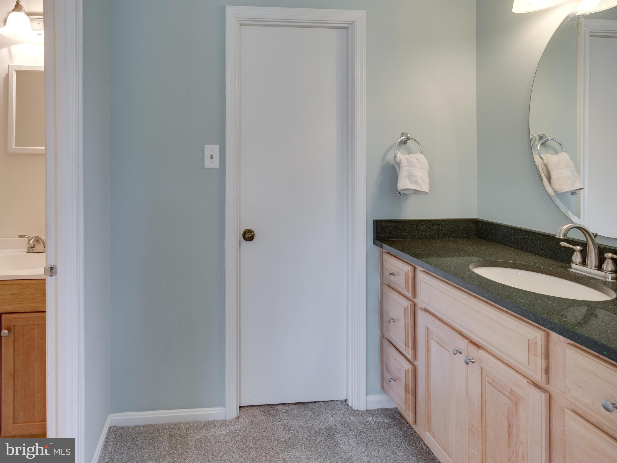 9907 Natick Road Burke, VA 22015 - Photo 19 of 30 Master bath with two vanities & Walk in Closet