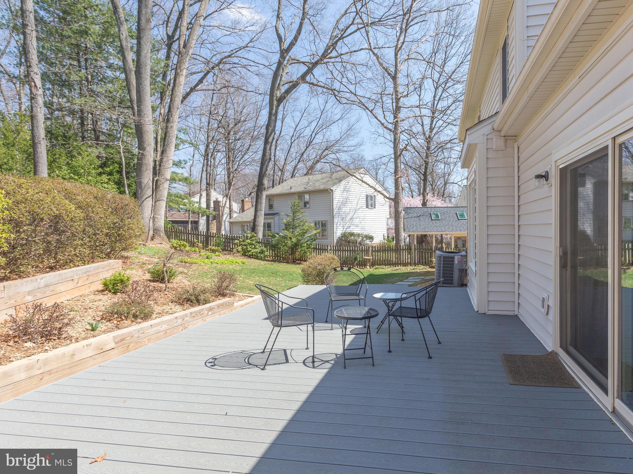 9907 Natick Road Burke, VA 22015 - Photo 29 of 30 Exterior (Rear)