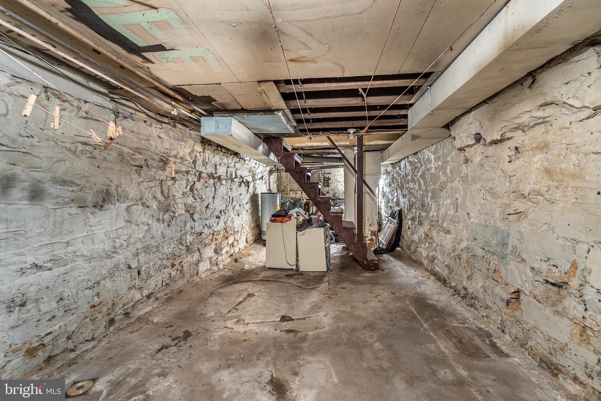 1936 Ridgehill Avenue Baltimore, MD 21217 - Photo 20 of 28 Basement