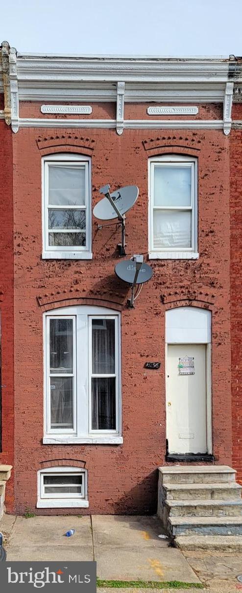 1936 Ridgehill Avenue Baltimore, MD 21217 - Photo 3 of 28