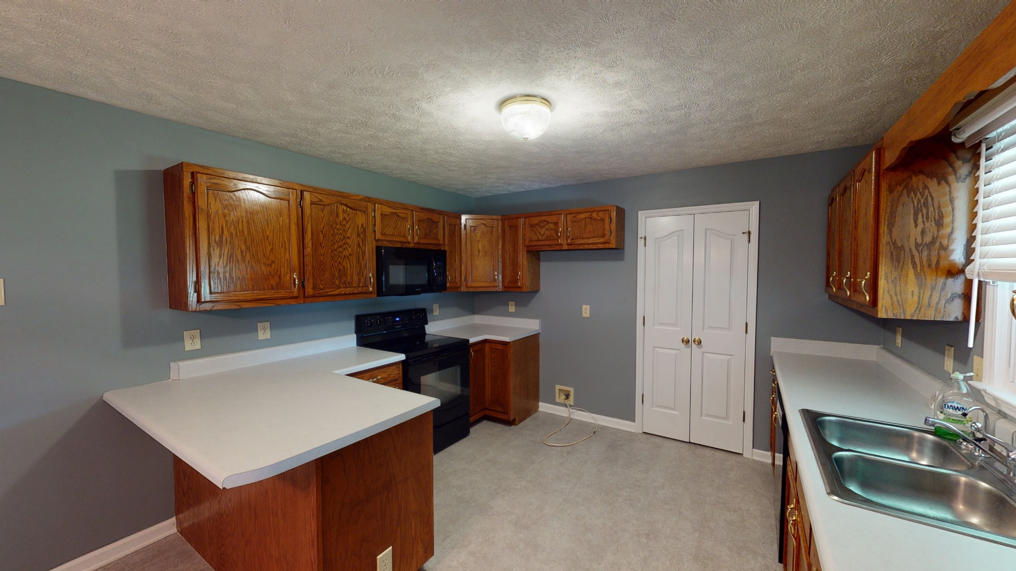 3111 Ridgeview Court Murfreesboro, TN 37129 - Photo 11 of 42 Gallery Image 11