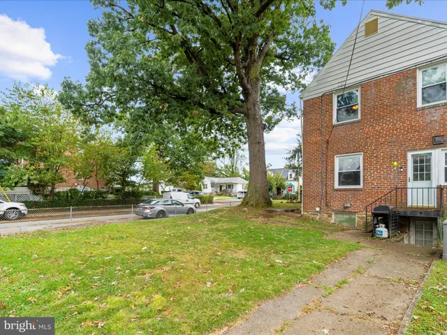 $300,000 | 6618 Altamont Avenue, Catonsville, MD 21228