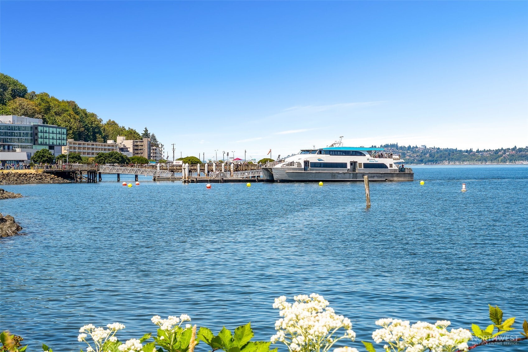 1706 Alki Avenue Southwest, Unit B Seattle, WA 98116 - Photo 24 of 29