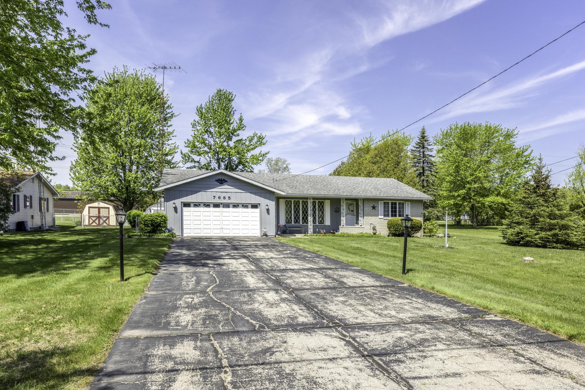 7685 Countryside Road Lexington, MI 48450 - Photo 35 of 50