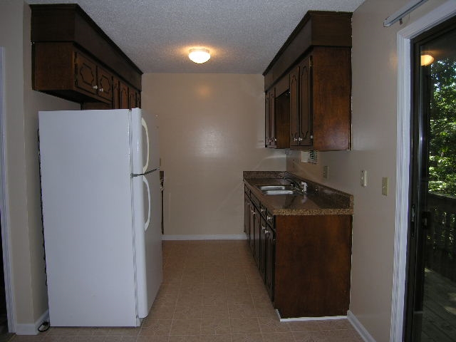 1026 Ridgeview Lane Seneca, SC 29678 - Photo 10 of 30 Gallery Image 10
