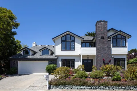 $2,495,000 | 11 Fairway Place, Half Moon Bay, CA 94019