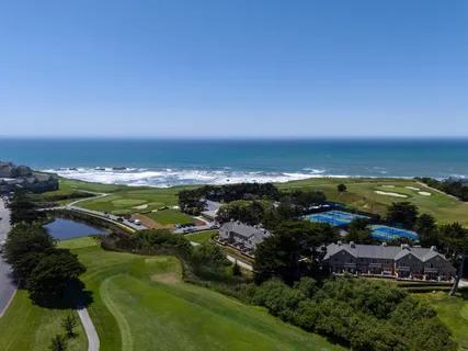 $2,495,000 | 11 Fairway Place, Half Moon Bay, CA 94019