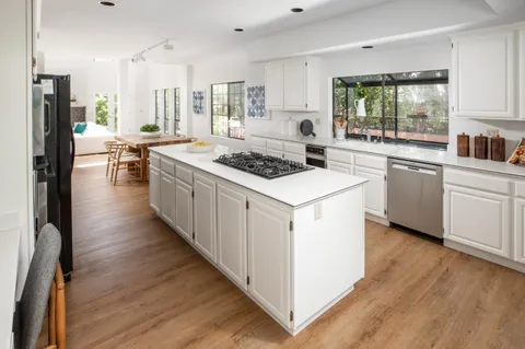 $2,495,000 | 11 Fairway Place, Half Moon Bay, CA 94019