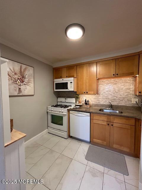 420 Cross Road, Unit B9 Matawan, NJ 07747 - Photo 8 of 18 Kitchen Pic11
