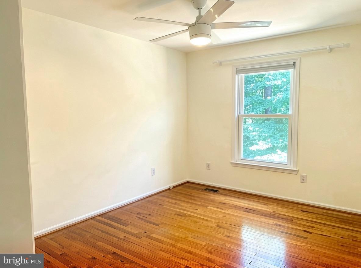 6223 Rathlin Drive Springfield, VA 22152 - Photo 22 of 32