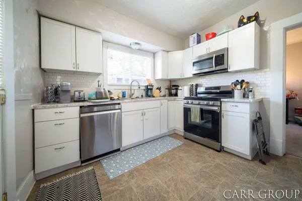 $499,900 | 437 Rosewood Avenue Southeast, Grand Rapids, MI 49506